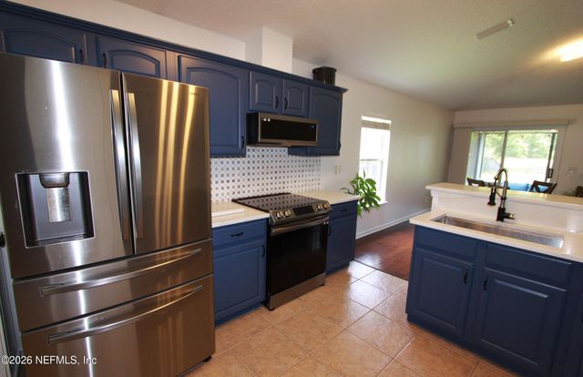 509 CANDYROOT Court, St. Johns, FL 32259