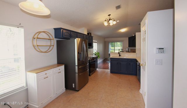 509 CANDYROOT Court, St. Johns, FL 32259