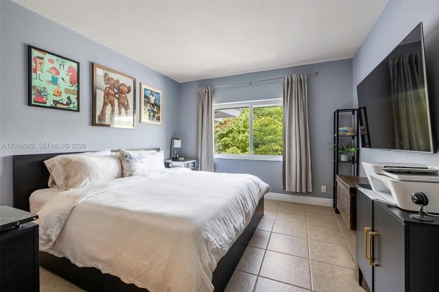 100 Edgewater Drive 309, Coral Gables, FL 33133
