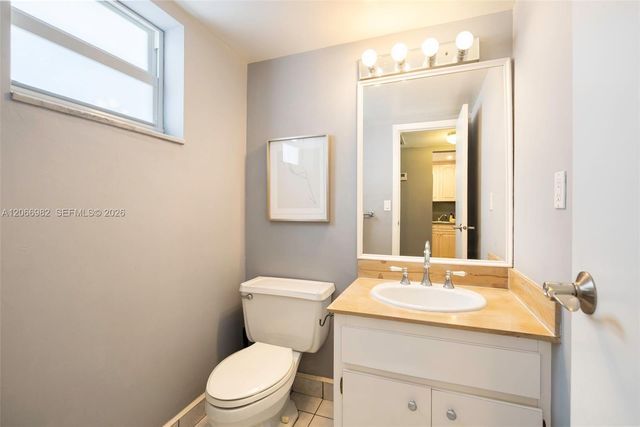 100 Edgewater Drive 309, Coral Gables, FL 33133