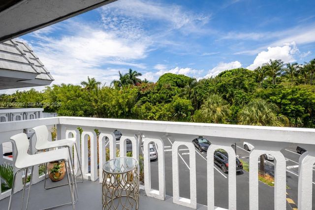 100 Edgewater Drive 309, Coral Gables, FL 33133