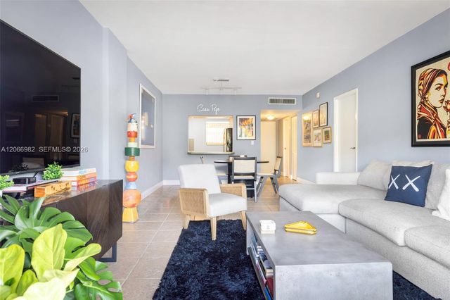 100 Edgewater Drive 309, Coral Gables, FL 33133