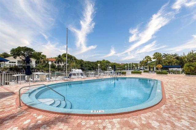 100 Edgewater Drive 309, Coral Gables, FL 33133