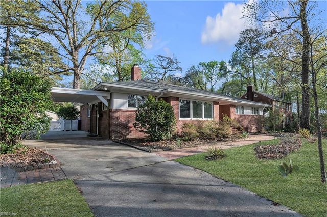 237 James River DR, Newport News, VA 23601