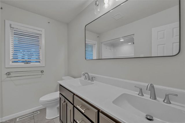 237 James River DR, Newport News, VA 23601