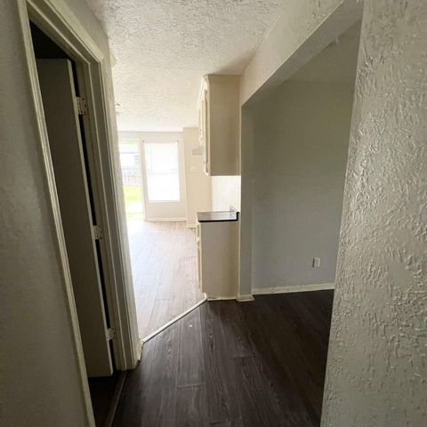 2707 Almendares Avenue, Pasadena, TX 77506