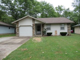 1718 North Drury Avenue, Springfield, MO 65802
