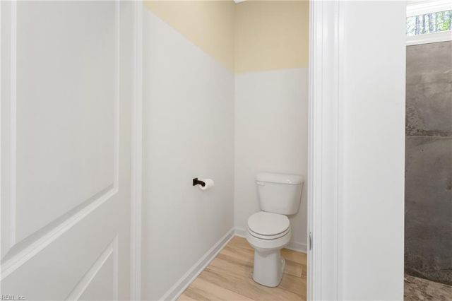11511 Deep Point LN, Gloucester, VA 23061
