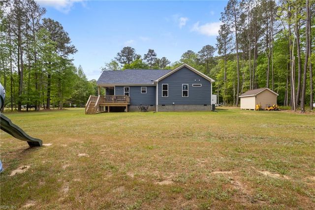 11511 Deep Point LN, Gloucester, VA 23061
