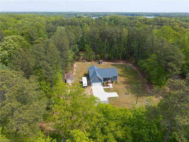 11511 Deep Point LN, Gloucester, VA 23061