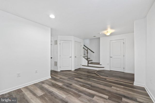 1122 OAKWOOD ST, Fredericksburg, VA 22401