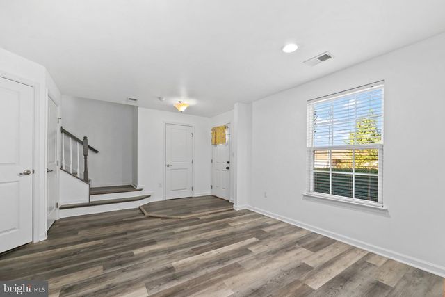 1122 OAKWOOD ST, Fredericksburg, VA 22401