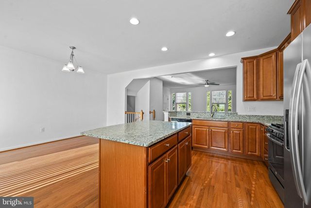 1122 OAKWOOD ST, Fredericksburg, VA 22401