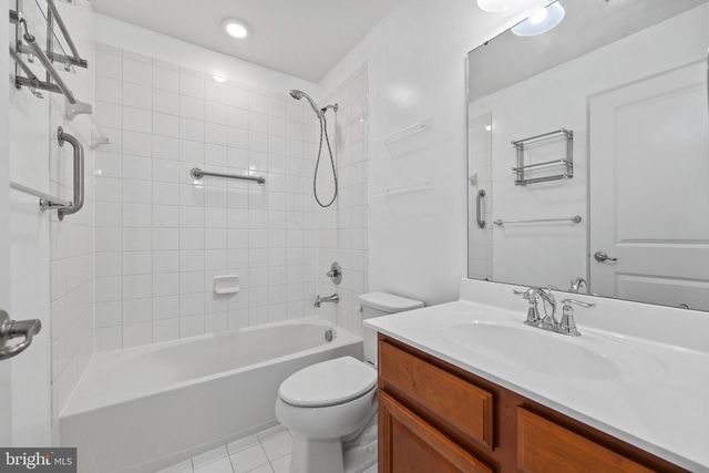 1122 OAKWOOD ST, Fredericksburg, VA 22401