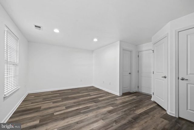 1122 OAKWOOD ST, Fredericksburg, VA 22401