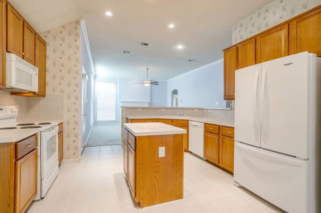 8105 Hosta Way, Fort Worth, TX 76123