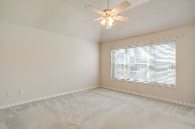 8105 Hosta Way, Fort Worth, TX 76123