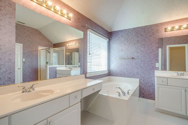 8105 Hosta Way, Fort Worth, TX 76123