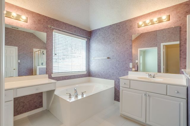 8105 Hosta Way, Fort Worth, TX 76123