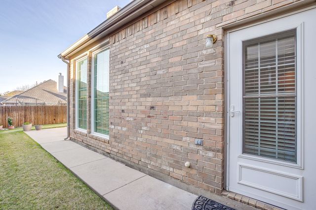 8105 Hosta Way, Fort Worth, TX 76123