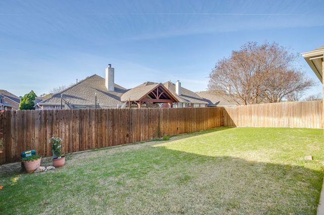 8105 Hosta Way, Fort Worth, TX 76123
