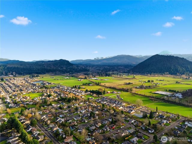 1170 Cedar Drive, Enumclaw, WA 98022