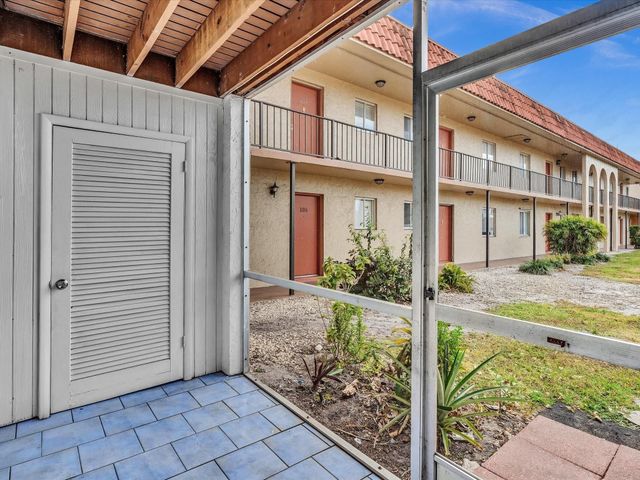 6034 Forest Hill Boulevard 107, West Palm Beach, FL 33415