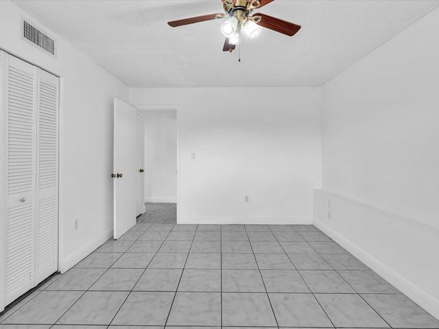 6034 Forest Hill Boulevard 107, West Palm Beach, FL 33415