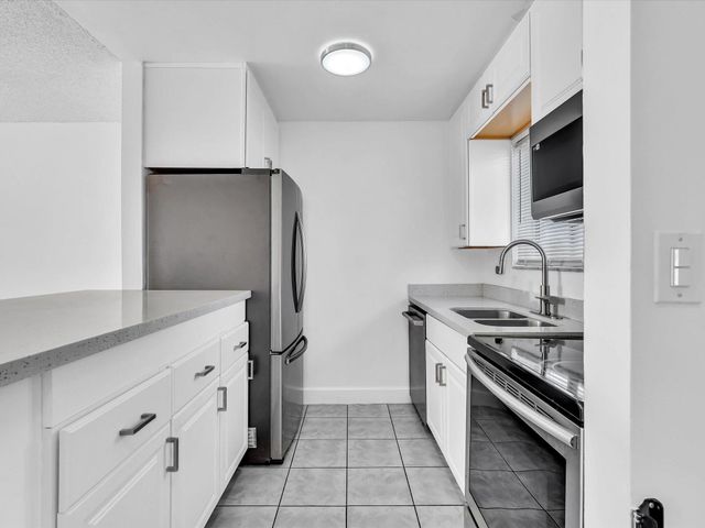 6034 Forest Hill Boulevard 107, West Palm Beach, FL 33415