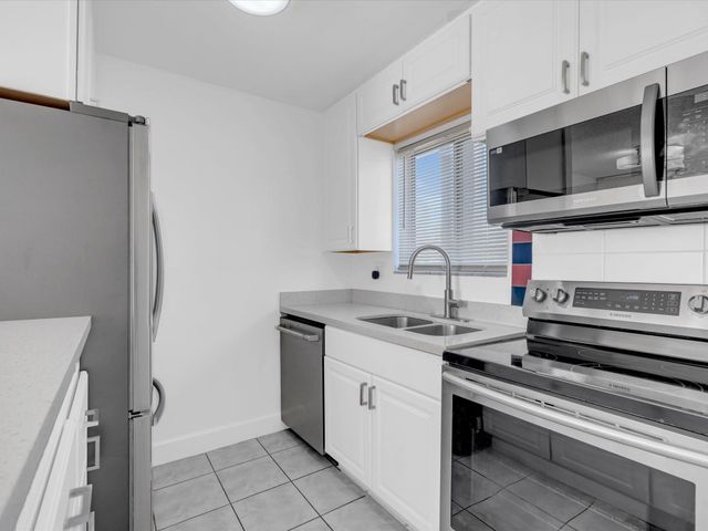 6034 Forest Hill Boulevard 107, West Palm Beach, FL 33415