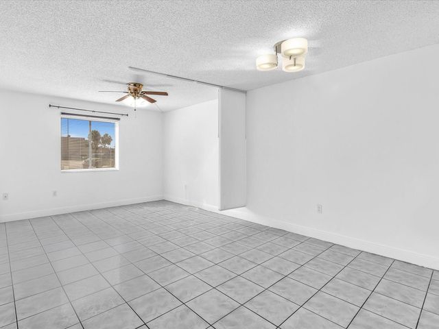 6034 Forest Hill Boulevard 107, West Palm Beach, FL 33415