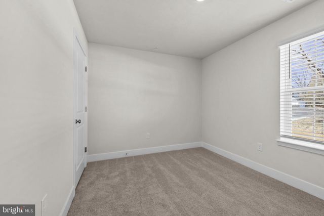 223 ECLIPSE ST, Charles Town, WV 25414