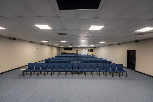 1828 Bonham, Paris, TX 75460