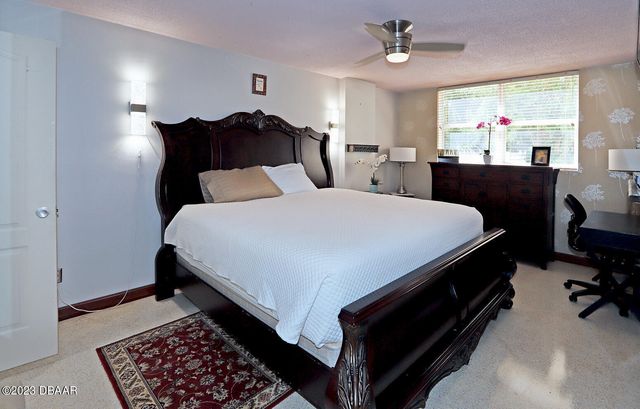 1224 S Peninsula Dr Apt 102, Daytona Beach, FL 32118