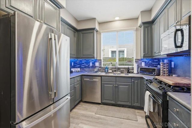 37156 Ascella Lane, Murrieta, CA 92563