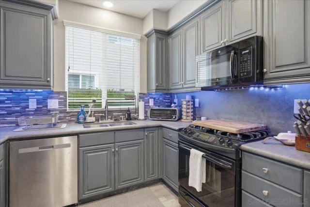 37156 Ascella Lane, Murrieta, CA 92563