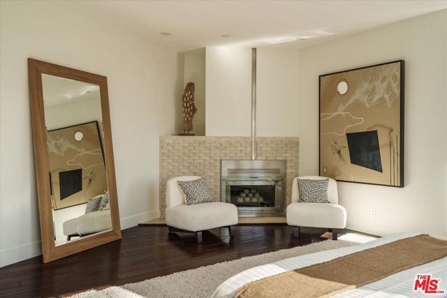 5677 Spreading Oak Drive, Los Angeles, CA 90068