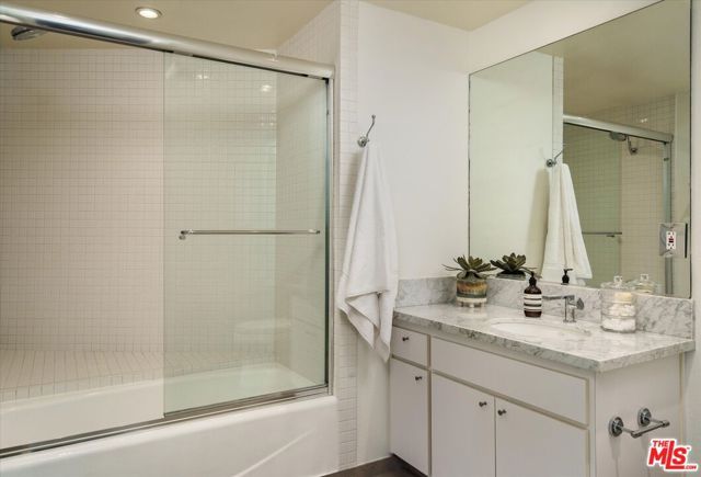 5677 Spreading Oak Drive, Los Angeles, CA 90068