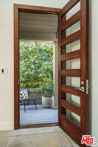 5677 Spreading Oak Drive, Los Angeles, CA 90068