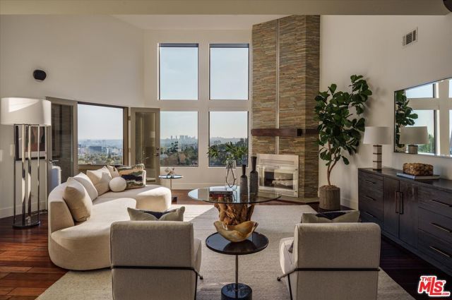 5677 Spreading Oak Drive, Los Angeles, CA 90068