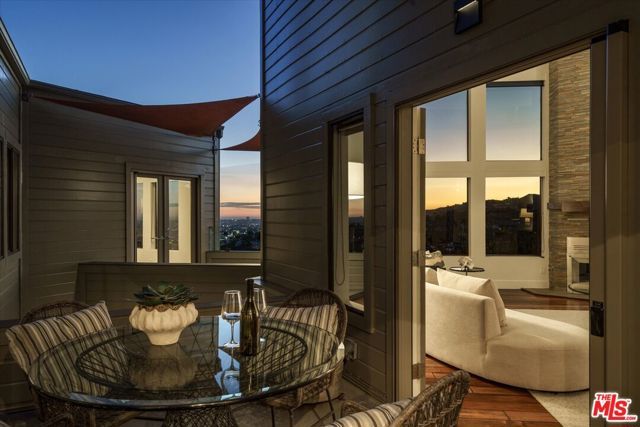 5677 Spreading Oak Drive, Los Angeles, CA 90068