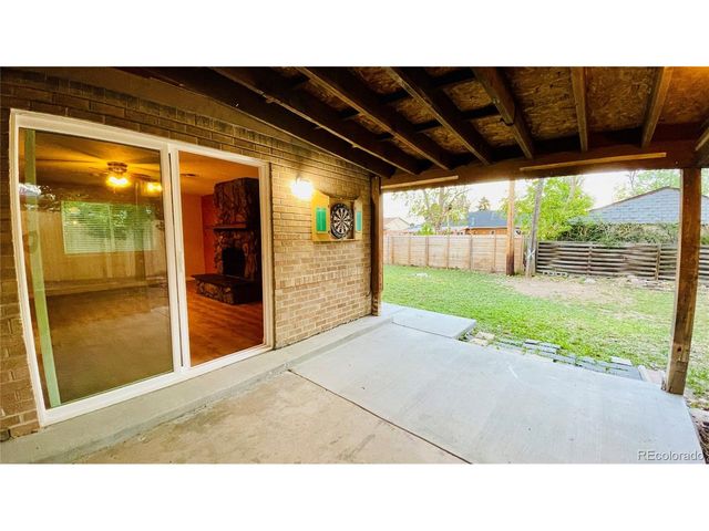 903 Quentin St, Aurora, CO 80011