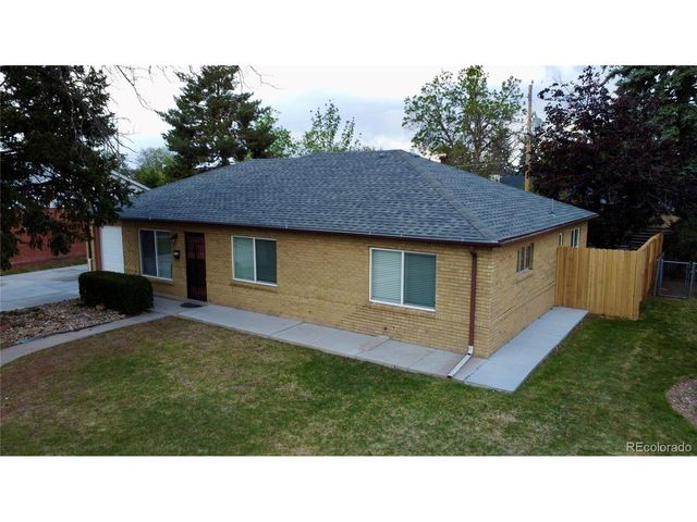 903 Quentin St, Aurora, CO 80011