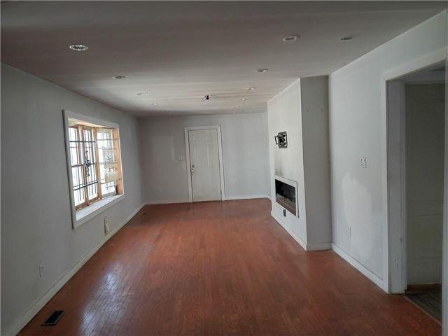 460 Dot Drive, Atlanta, GA 30349