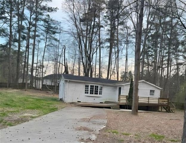 460 Dot Drive, Atlanta, GA 30349