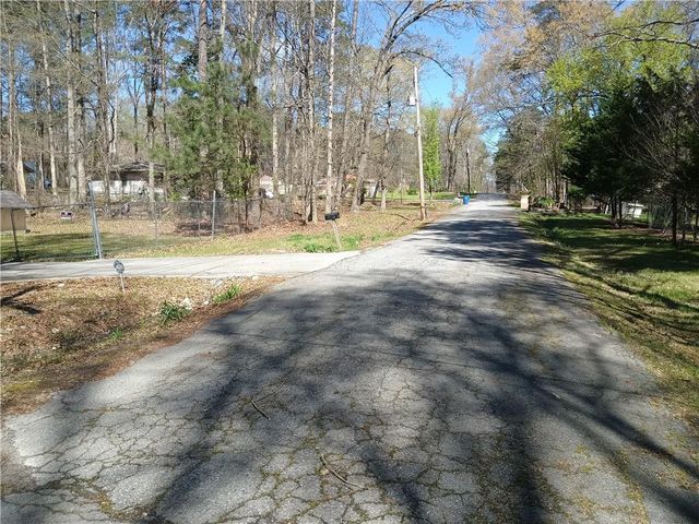 460 Dot Drive, Atlanta, GA 30349