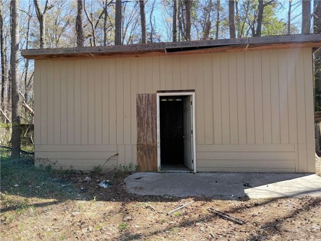 460 Dot Drive, Atlanta, GA 30349