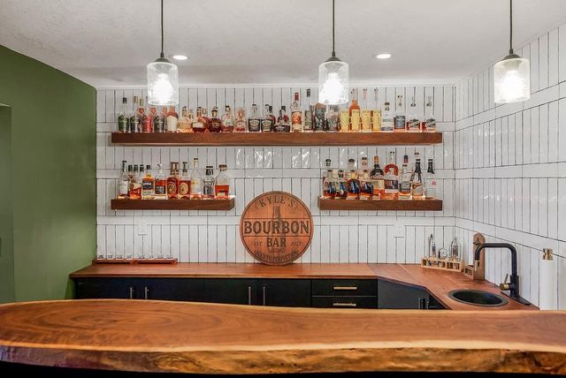 14595 S RENE Street, Olathe, KS 66062