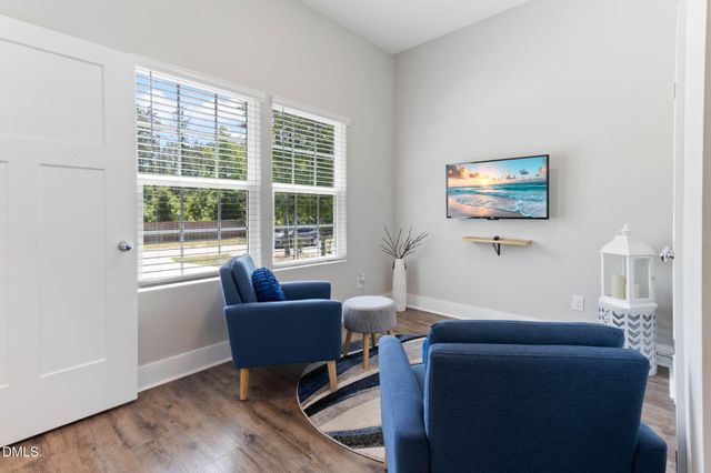 127 Ottawa Drive, Louisburg, NC 27549