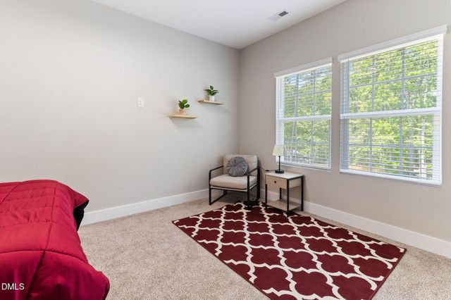 127 Ottawa Drive, Louisburg, NC 27549